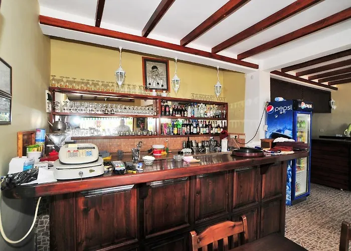 Manolya Hotel