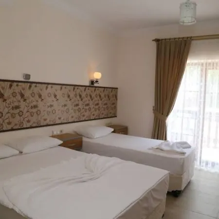 Manolya 奥塔肯特